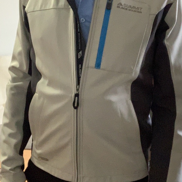 Summit Black Mountain sports raincoat - Picture 3 of 5